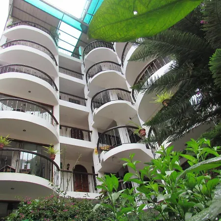 Quilla House Ecologico Bed & Breakfast