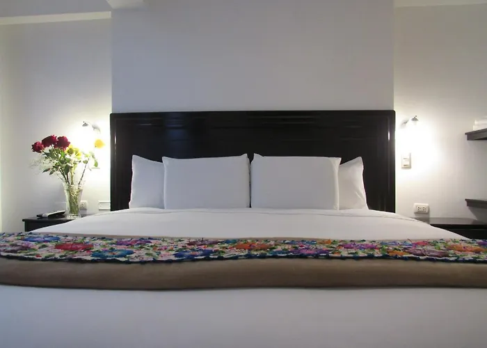 Quilla House Ecologico 3*